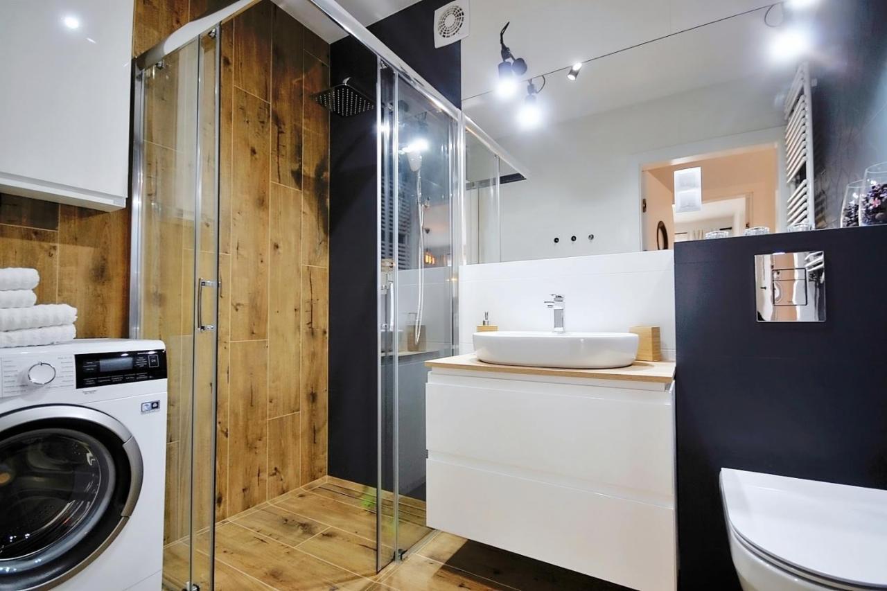 Apartament Andar Z Miejscem Parkingowym Kolobřeh Exteriér fotografie
